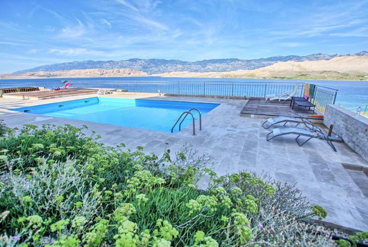 פג Sea View & Pool Studio מראה חיצוני תמונה
